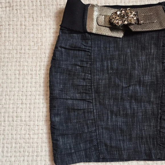 Pencil Skirt - Picture 3 of 5